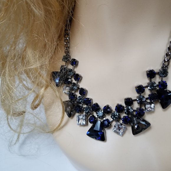 Navy Blue Necklace - Picture 6 of 6